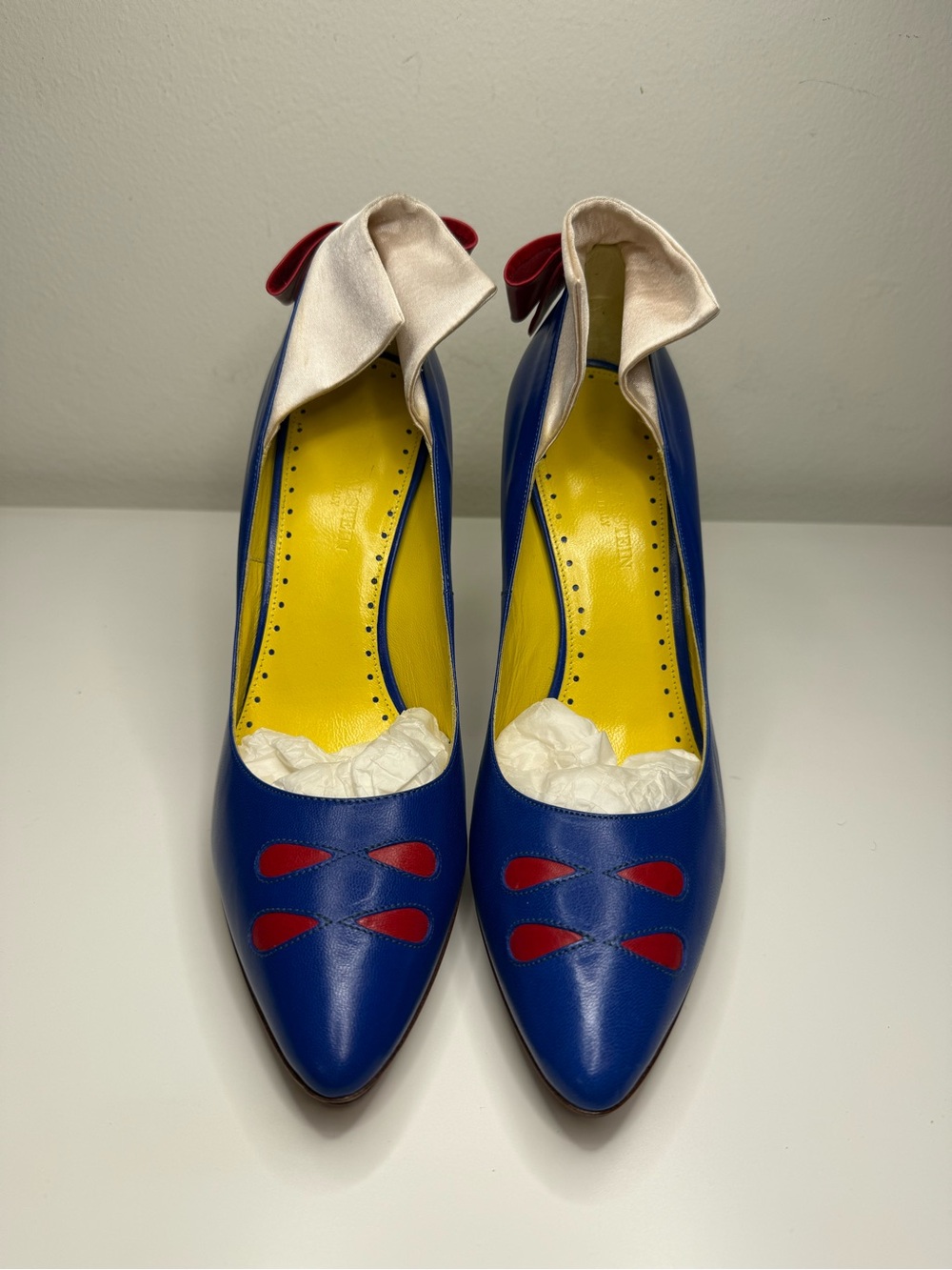 Vero Cuoio Blue Pointed Toe Heels with Red Cutouts and Cream Bow